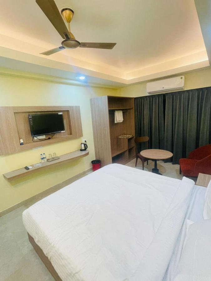 Royal Beach International ปูรี ภายนอก รูปภาพ