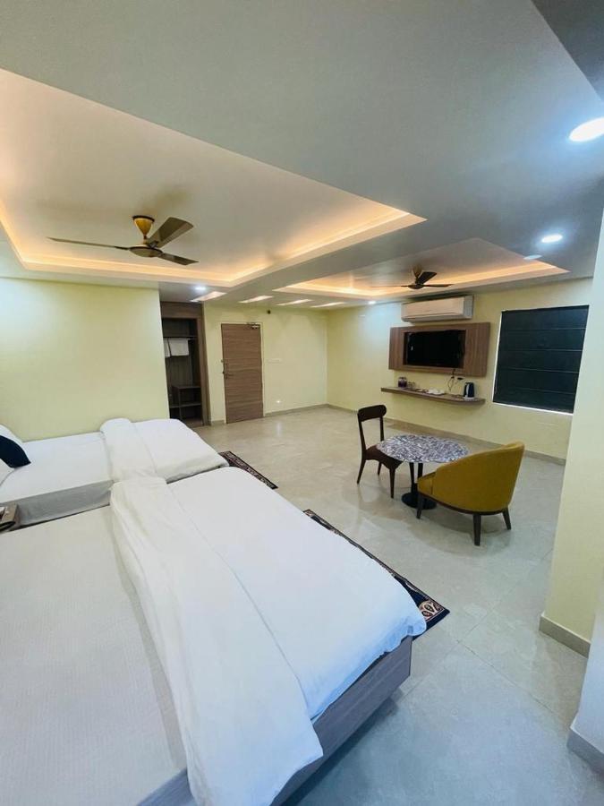 Royal Beach International ปูรี ภายนอก รูปภาพ