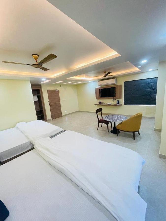 Royal Beach International ปูรี ภายนอก รูปภาพ