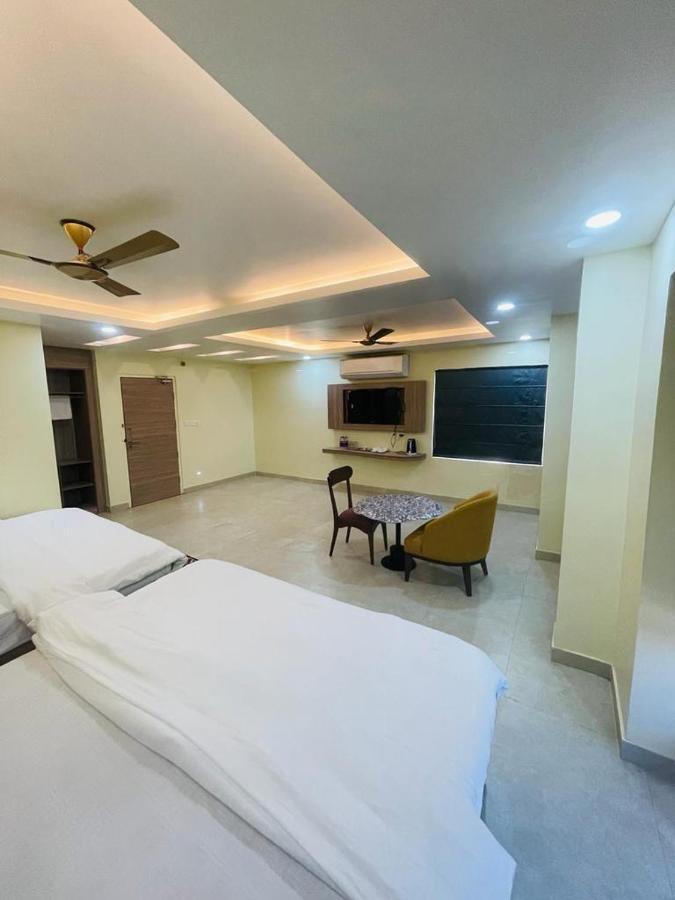 Royal Beach International ปูรี ภายนอก รูปภาพ