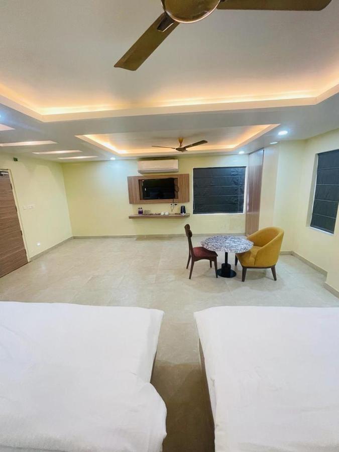 Royal Beach International ปูรี ภายนอก รูปภาพ