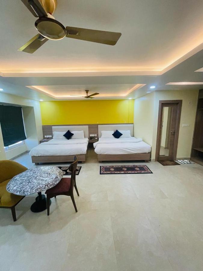 Royal Beach International ปูรี ภายนอก รูปภาพ