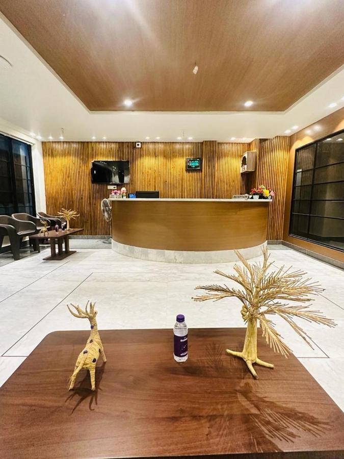 Royal Beach International ปูรี ภายนอก รูปภาพ
