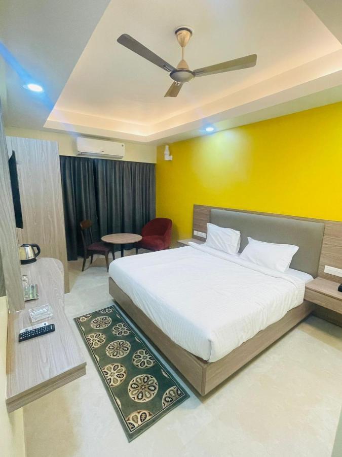 Royal Beach International ปูรี ภายนอก รูปภาพ