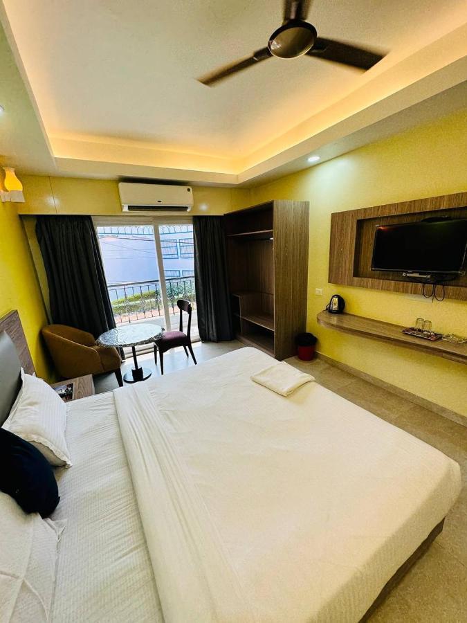Royal Beach International ปูรี ภายนอก รูปภาพ